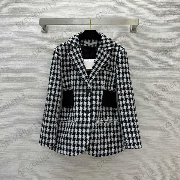 womens jacket designer letter printing elastic webbing waist folding design plaid jackets lapel pocket button flap long sleeves slimling br, Black;brown
womens jacket designer letter printing elastic webbing waist folding design plaid jackets lapel pocket button flap long sleeves slimling br, Black;brown