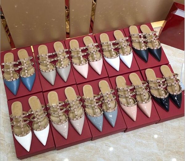 shoes slippers luxurys rivets women's sandals wedding summer flip-flops women slides flat studs sheepskin loafers big size 35-44
shoes slippers luxurys rivets women's sandals wedding summer flip-flops women slides flat studs sheepskin loafers big size 35-44