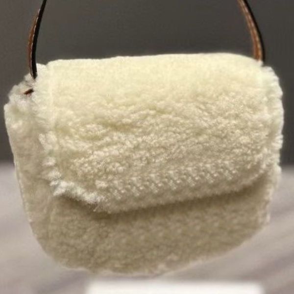 women mini shoulder bags woman coin bag fashion pure white lamb hair crossbody mouth redbag evening party messenger wallet winter versatile, Red;black
women mini shoulder bags woman coin bag fashion pure white lamb hair crossbody mouth redbag evening party messenger wallet winter versatile, Red;black