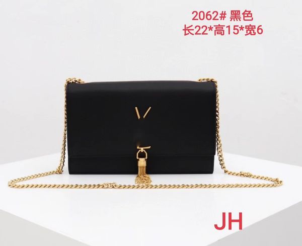 luxury tote shoulder bag purse designer handbag messager bags brand crossbody totes pu leather #2062 womens gold chain 22cm cluth classic fr
luxury tote shoulder bag purse designer handbag messager bags brand crossbody totes pu leather #2062 womens gold chain 22cm cluth classic fr