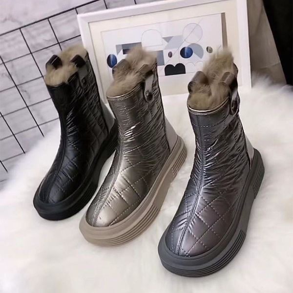 european station cotton shoes 2022 winter new fashion casual warm hundred match down cloth rabbit hair short tube snow boots female, Black
european station cotton shoes 2022 winter new fashion casual warm hundred match down cloth rabbit hair short tube snow boots female, Black