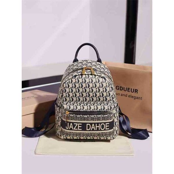 purses high sense bag new lightweight fashion women's summer versatile leisure travel backpack schoolbag
purses high sense bag new lightweight fashion women's summer versatile leisure travel backpack schoolbag