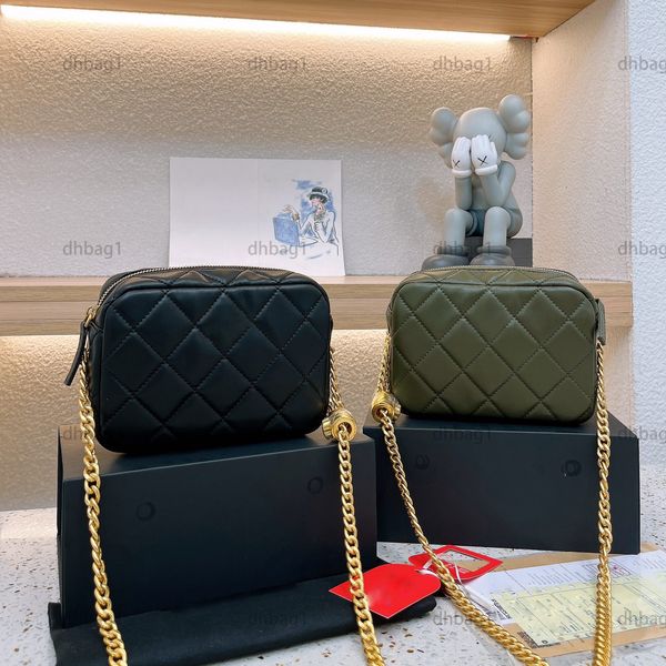 22k vintage suede underarm metal chain bag black gold fashion one-shoulder coin purse artwork card luxury designer women cell phone makeup c
22k vintage suede underarm metal chain bag black gold fashion one-shoulder coin purse artwork card luxury designer women cell phone makeup c
