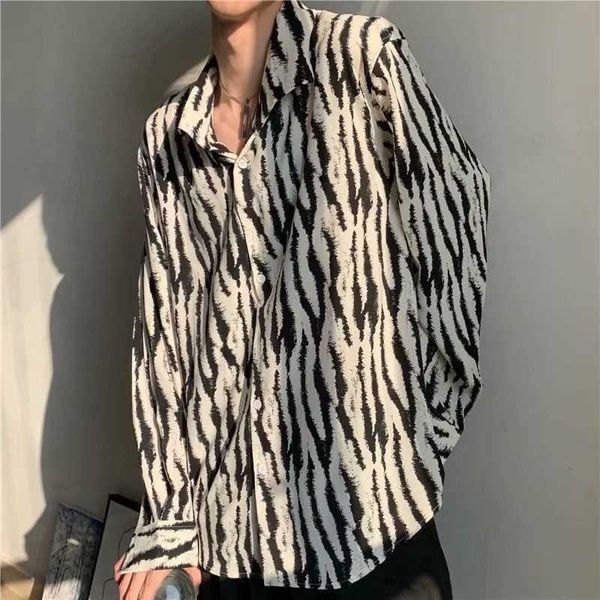 men's casual shirts zebra pattern shirt men long-sleeved blouse 2022 spring and summer new korean version casual loose temperament all-, White;black
men's casual shirts zebra pattern shirt men long-sleeved blouse 2022 spring and summer new korean version casual loose temperament all-, White;black