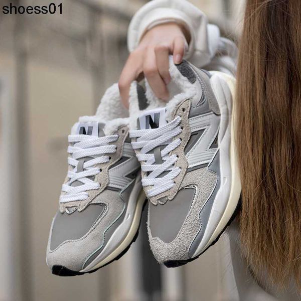 langxin bailuwei cotton shoes women's new winter nb5740 plush daddy shoes thick soled couple warm men's shoe, Black
langxin bailuwei cotton shoes women's new winter nb5740 plush daddy shoes thick soled couple warm men's shoe, Black