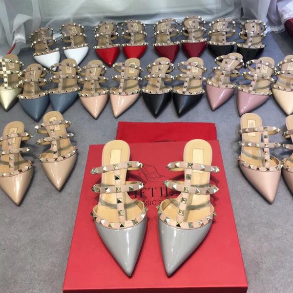 designer sandals wedding shoes women's slippers luxurys flip-flops women slides chunky low heel rivets summer fashion sheepskin casual, Black
designer sandals wedding shoes women's slippers luxurys flip-flops women slides chunky low heel rivets summer fashion sheepskin casual, Black