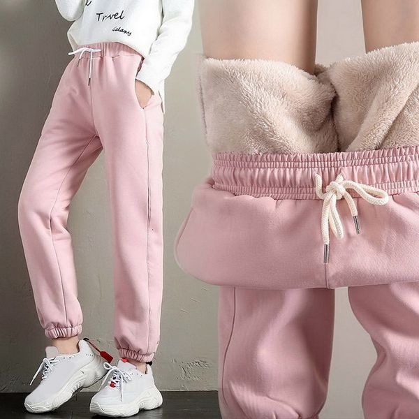 womens pants capris winter women thicken gym sweatpants solid color warm leggings female casual elasticity loose sports fleece trousers 2211, Black;white
womens pants capris winter women thicken gym sweatpants solid color warm leggings female casual elasticity loose sports fleece trousers 2211, Black;white