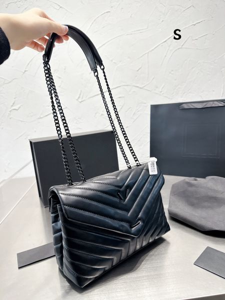 luxury tote brand shoulder bag crossbody handbag genuine leather designer messenger bags toe cattlehide envelope 25cm original quality
luxury tote brand shoulder bag crossbody handbag genuine leather designer messenger bags toe cattlehide envelope 25cm original quality