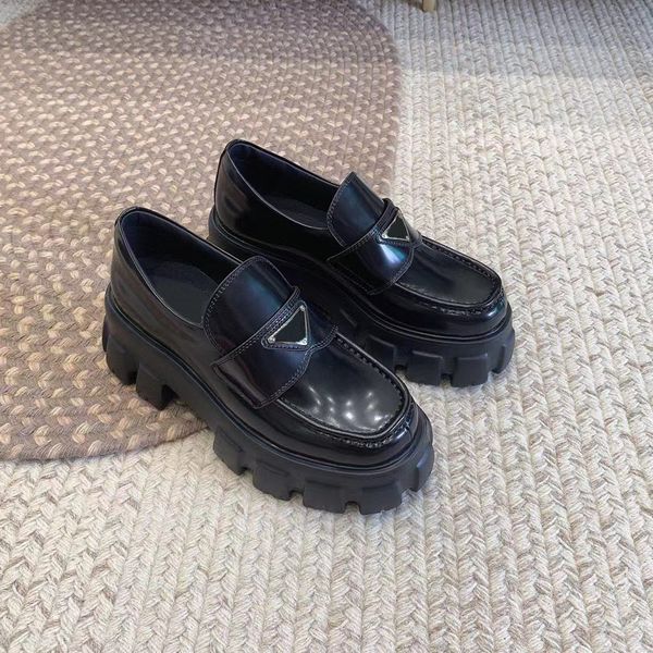 designer shoes black patent leather round toes shoes for women luxury designers platform leather shoe slip-on heavy duty chunky sole monolit
designer shoes black patent leather round toes shoes for women luxury designers platform leather shoe slip-on heavy duty chunky sole monolit