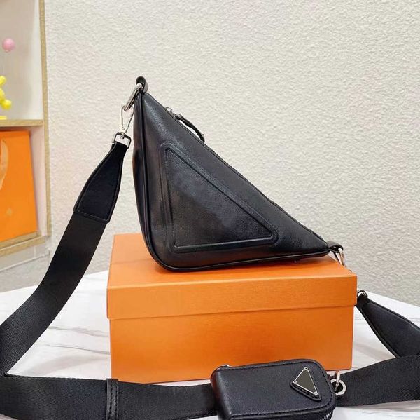 luxury designers crossbody triangle bag women underarm shoulder bags diagonal cross body fashion handbag coin purse designer shoulder
luxury designers crossbody triangle bag women underarm shoulder bags diagonal cross body fashion handbag coin purse designer shoulder