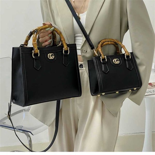 womens designer same mini tote bag bamboo bag leisure simple hand women's handbags sale
womens designer same mini tote bag bamboo bag leisure simple hand women's handbags sale