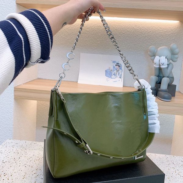 designer bag women luxury tote bags lady underarm handbag silver chain grass green letter leather crossbody wallet fashion evening shoulder
designer bag women luxury tote bags lady underarm handbag silver chain grass green letter leather crossbody wallet fashion evening shoulder