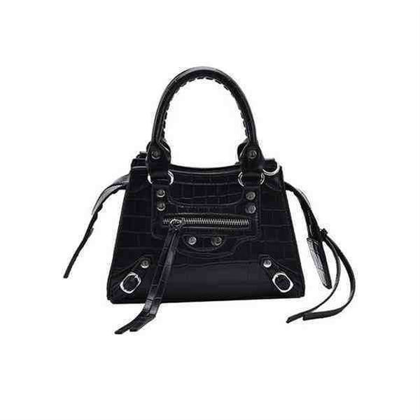 balencaigass designer handbags yanxuan brand chao locomotive korean portable women's bag retro messenger mini small tassel single e3za
balencaigass designer handbags yanxuan brand chao locomotive korean portable women's bag retro messenger mini small tassel single e3za