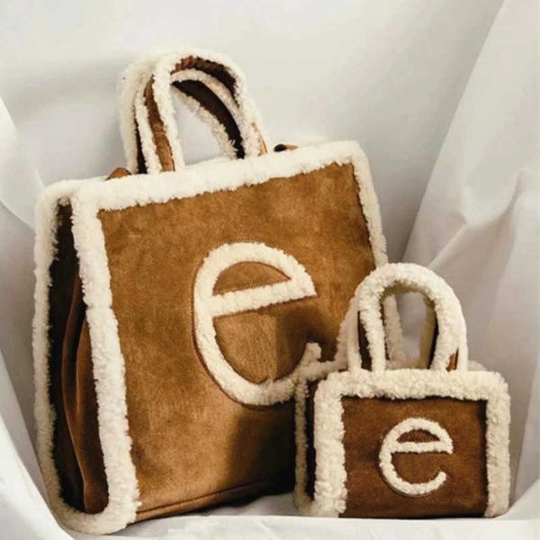 telfars designer handbag large teddy wool tote bag fashion classic shoulder crossbody lady letter totes cross bags 39 x 29 x 12 cm
telfars designer handbag large teddy wool tote bag fashion classic shoulder crossbody lady letter totes cross bags 39 x 29 x 12 cm