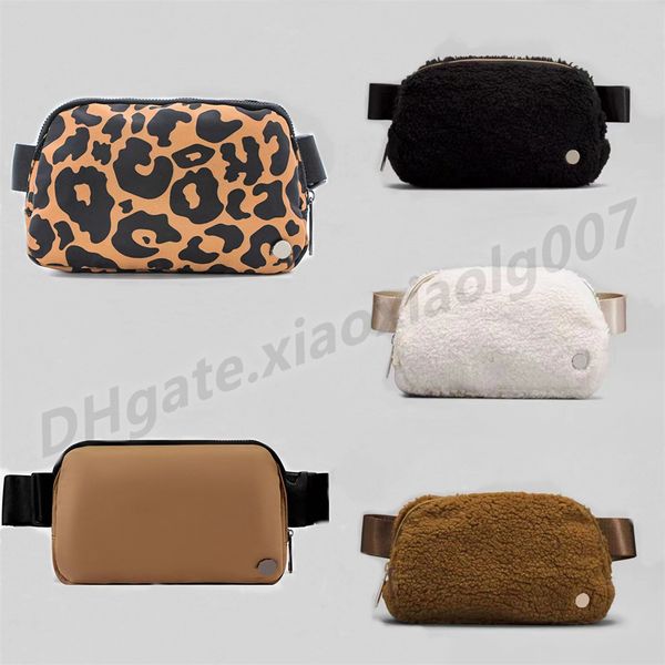 high classicbelt bags fanny pack designer classic bum chest yoga bags bumbag nylon wool cloth with soft nap womens men shoulder crossbody pu
high classicbelt bags fanny pack designer classic bum chest yoga bags bumbag nylon wool cloth with soft nap womens men shoulder crossbody pu