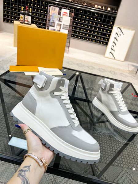 2023 man luxury designer martin boots gold metal buckle decoration lace up round toes zip half boots men shoes leather knight keep warm boot, Black
2023 man luxury designer martin boots gold metal buckle decoration lace up round toes zip half boots men shoes leather knight keep warm boot, Black