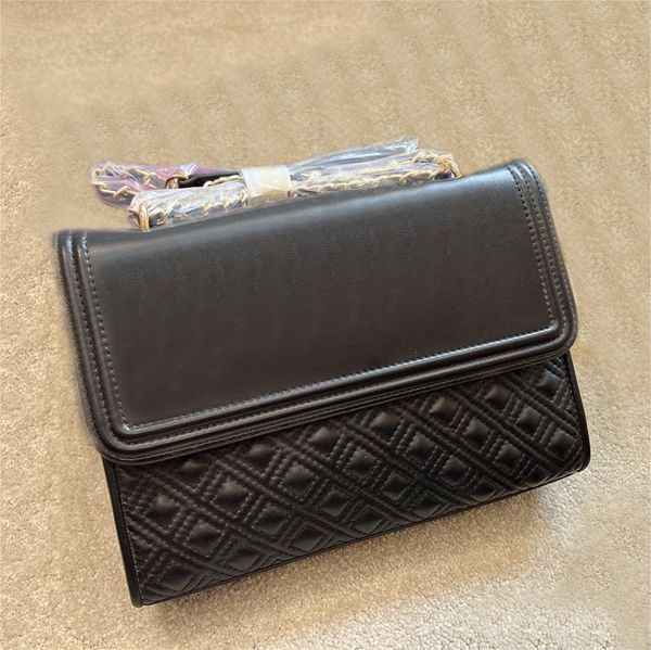 shoulder bags square shoulder crossbody handbags famous designer totes shopping coin purse fashion flaps hasp cool cute women evening luxury
shoulder bags square shoulder crossbody handbags famous designer totes shopping coin purse fashion flaps hasp cool cute women evening luxury