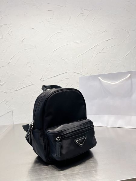 2022 fashion bags backpack black original hardware logo designer women handbag luxury shoulder bag crossbody bag zipper purse built-in layer
2022 fashion bags backpack black original hardware logo designer women handbag luxury shoulder bag crossbody bag zipper purse built-in layer