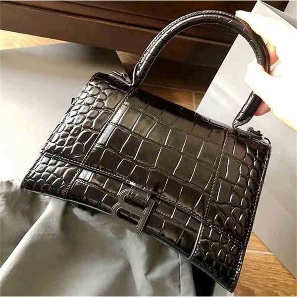 handbags balencaigass designers 2022 bag fashion b family high version women's crocodiless hourglasss leather one shoulder slant cross
handbags balencaigass designers 2022 bag fashion b family high version women's crocodiless hourglasss leather one shoulder slant cross