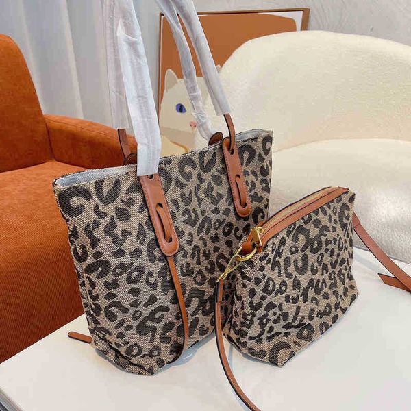 designer handbags tote bag luxuries designers women crossbody handbag shoulder totes bags purses wallet zhouzhoubao123 349k
designer handbags tote bag luxuries designers women crossbody handbag shoulder totes bags purses wallet zhouzhoubao123 349k