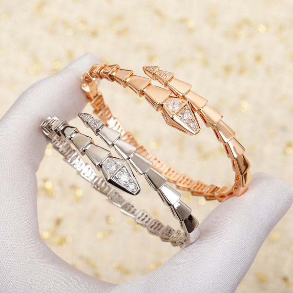 2022 luxury quality charm punk band bangle in two colors plated have stamp box and diamond ps4223, Golden;silver
2022 luxury quality charm punk band bangle in two colors plated have stamp box and diamond ps4223, Golden;silver