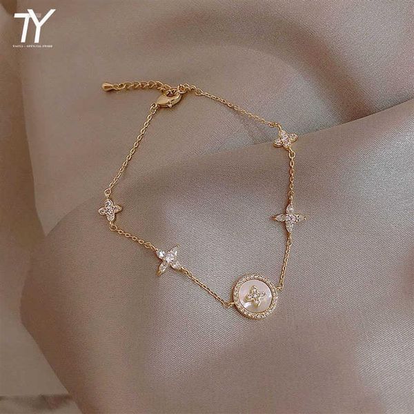 new bracelet mode micro zirkoon korean women's jewelry classic alloy plum blossom cross shape247l, Golden;silver
new bracelet mode micro zirkoon korean women's jewelry classic alloy plum blossom cross shape247l, Golden;silver