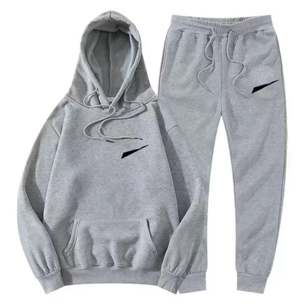 men's set designer tracksuits suit letters print autumn sportswear tracksuit two piece sets casual jackets trousers sweatsuit running j, Gray
men's set designer tracksuits suit letters print autumn sportswear tracksuit two piece sets casual jackets trousers sweatsuit running j, Gray