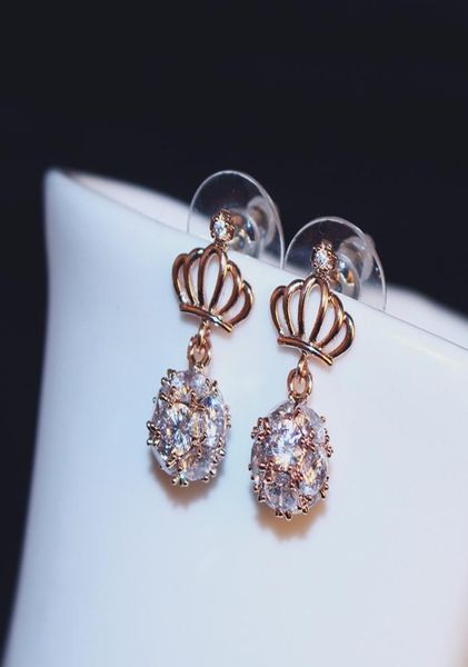wholefashion luxury designer cute crown zircon diamond pendant stud drop dangle earrings for woman girls super glittering, Golden;silver
wholefashion luxury designer cute crown zircon diamond pendant stud drop dangle earrings for woman girls super glittering, Golden;silver
