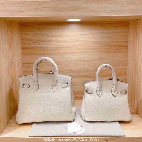 women 2022 new women's pure leather flip platinum bag fashion atmosphere trend shoulder birkingbag
women 2022 new women's pure leather flip platinum bag fashion atmosphere trend shoulder birkingbag