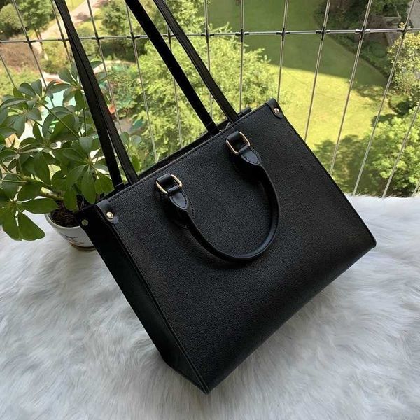 evening onthego luxurys designers bags womens hand purse flower tote bag ladies casual pvc leather shoulder female big handbag
evening onthego luxurys designers bags womens hand purse flower tote bag ladies casual pvc leather shoulder female big handbag