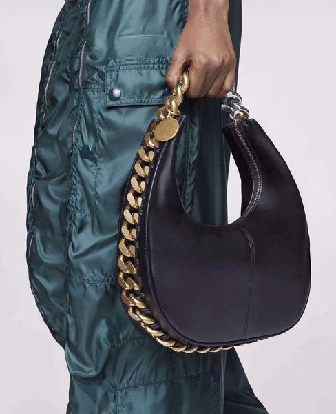 2022 new designer tote bag women fashion chain handbag nappa leather totes solid zipper outdoor bags