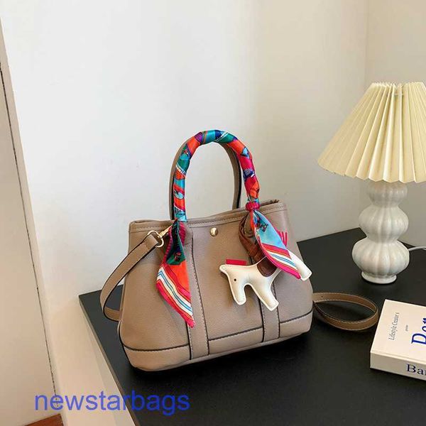 designer herme party garden bag s handbag online shop 2022 new large capacity tote one shoulder oblique span simple shopping bucke 1eaz
designer herme party garden bag s handbag online shop 2022 new large capacity tote one shoulder oblique span simple shopping bucke 1eaz
