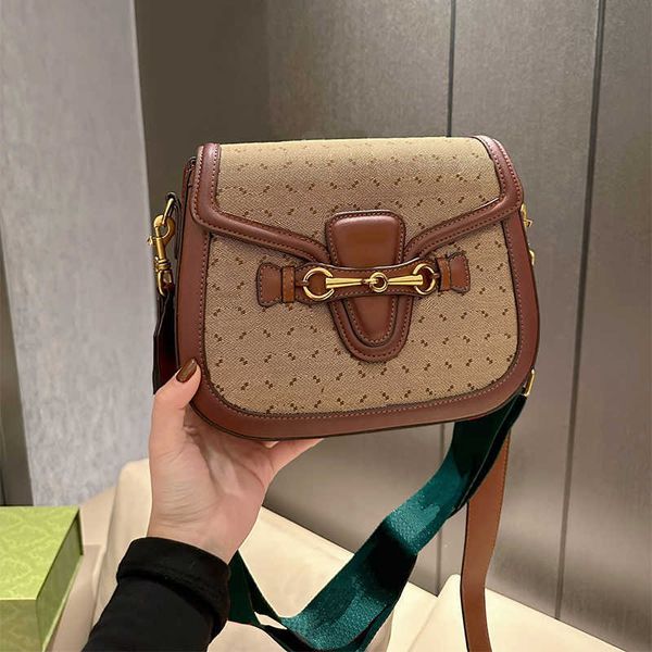 luxury designers bags women handbag shoulder bag lady wallet simple versatile leisure metal letter leather solid leather postman handbags221
luxury designers bags women handbag shoulder bag lady wallet simple versatile leisure metal letter leather solid leather postman handbags221