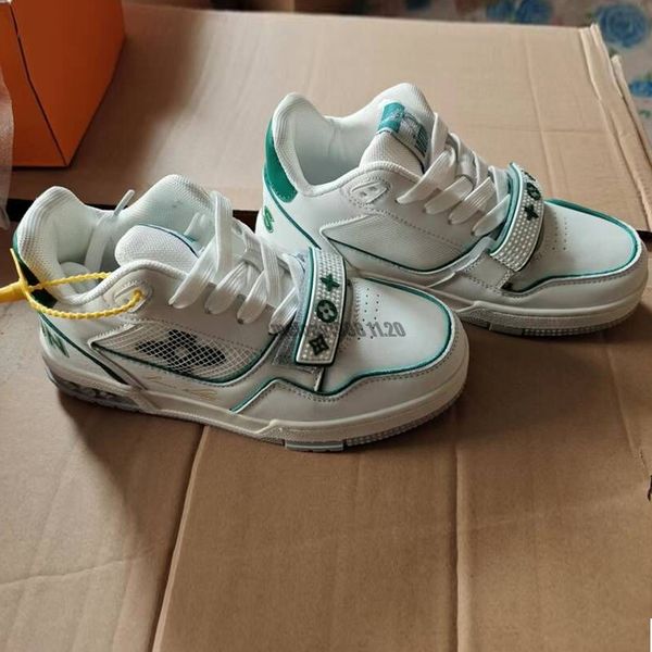 2022 fashion printing lovers casual skate shoes designer sneakers mens women low cut platform classic black white grey trainers 39-44 m03, Black;brown
2022 fashion printing lovers casual skate shoes designer sneakers mens women low cut platform classic black white grey trainers 39-44 m03, Black;brown