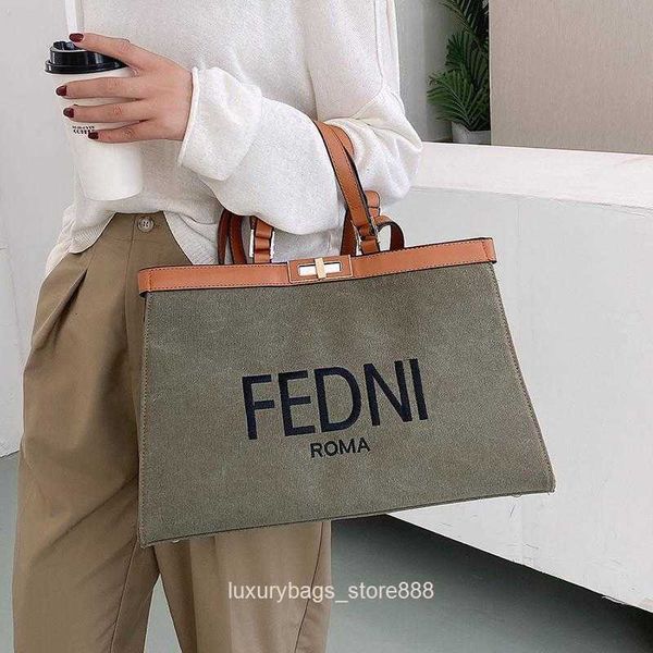 handbag clearance wholesale simple large capacity bag women's new fashion portable shoulder versatile canvas tote
handbag clearance wholesale simple large capacity bag women's new fashion portable shoulder versatile canvas tote