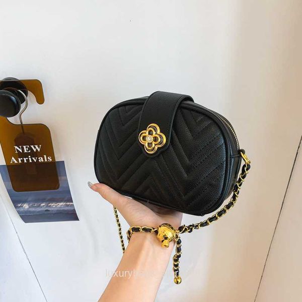 store clearance wholesale design bags 95% off high texture 2023 new solid small fragrance shoulder versatile armpit ball chain cross body wo
store clearance wholesale design bags 95% off high texture 2023 new solid small fragrance shoulder versatile armpit ball chain cross body wo