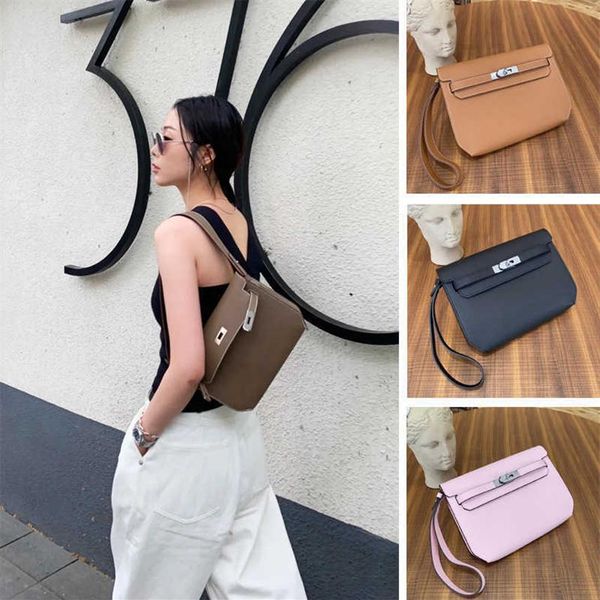 kelyss bags herme new leather 25 silver button shoulder bag for men and women the same armpit bag with palm print cross body depeches m236d
kelyss bags herme new leather 25 silver button shoulder bag for men and women the same armpit bag with palm print cross body depeches m236d