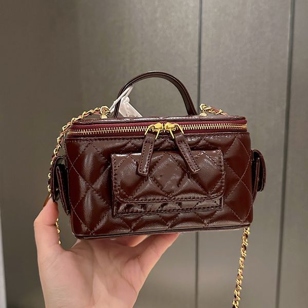 designers famous lambskin mini box bags handbags adjustable shoulder strap quilted matelasse crossbody genuine leather cosmetic vanity bag c
designers famous lambskin mini box bags handbags adjustable shoulder strap quilted matelasse crossbody genuine leather cosmetic vanity bag c