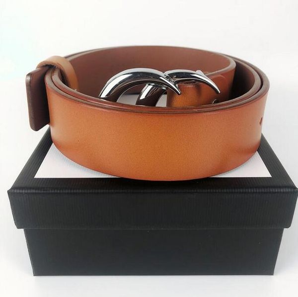 2022 men's women's solid waistband leather bronze large buckle designer cowhide belt luxury band box, Black;brown
2022 men's women's solid waistband leather bronze large buckle designer cowhide belt luxury band box, Black;brown