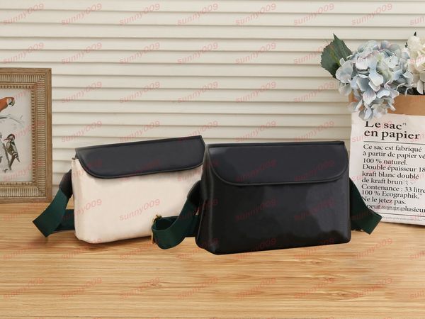luxury messenger bag shoulder bag luxuries women pack purses designers lady handbag wide shoulders strap embossed pattern
luxury messenger bag shoulder bag luxuries women pack purses designers lady handbag wide shoulders strap embossed pattern