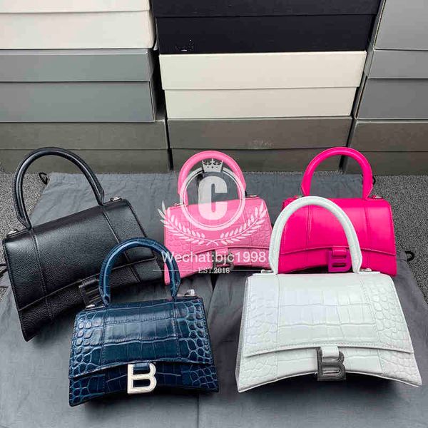 balencaigabags bao guanxi black alligator embossed hourglass bag one shoulder backpack handbag oe2x
balencaigabags bao guanxi black alligator embossed hourglass bag one shoulder backpack handbag oe2x