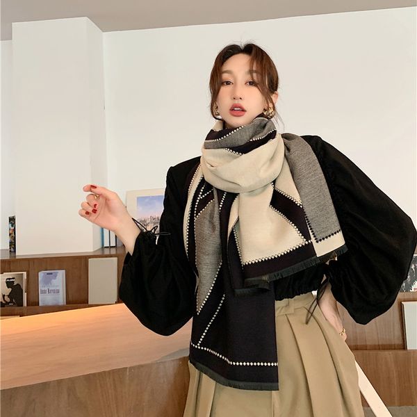 scarves luxury double sided letter scarf women winter warm cashmere shawl printed soft thin blanket holiday gift 221119, Blue;gray
scarves luxury double sided letter scarf women winter warm cashmere shawl printed soft thin blanket holiday gift 221119, Blue;gray