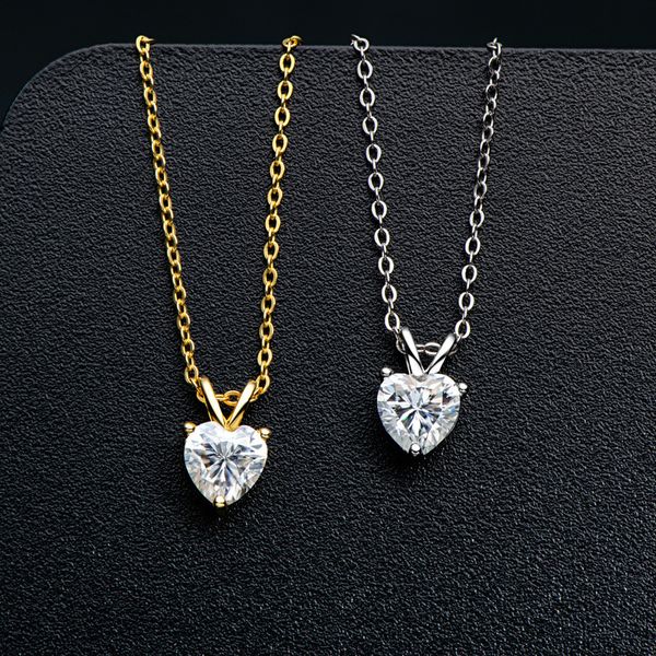 pendant necklaces s925 sterling silver necklace for women 1 diamond luxury heart clavicle chain jewelry 221119
pendant necklaces s925 sterling silver necklace for women 1 diamond luxury heart clavicle chain jewelry 221119