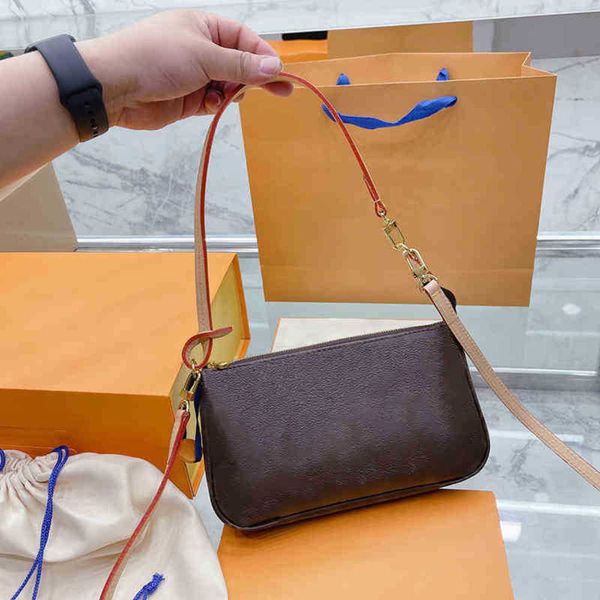 evening bags shoudler bag womens handbag classic letters print tote designer women luxury leather messenger crossbody bags purses 220704
evening bags shoudler bag womens handbag classic letters print tote designer women luxury leather messenger crossbody bags purses 220704