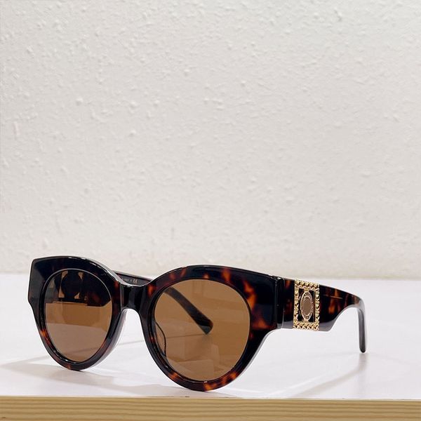 designer men and women protective glasses sunglasses fashion luxury brand new 4438 uv protection restore stuffy frame fashion random box, White;black
designer men and women protective glasses sunglasses fashion luxury brand new 4438 uv protection restore stuffy frame fashion random box, White;black