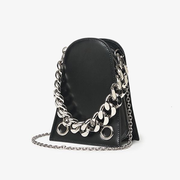 waist bags thick metal chain shoulder bag women designer crossbody female fashion personality purse 221119
waist bags thick metal chain shoulder bag women designer crossbody female fashion personality purse 221119