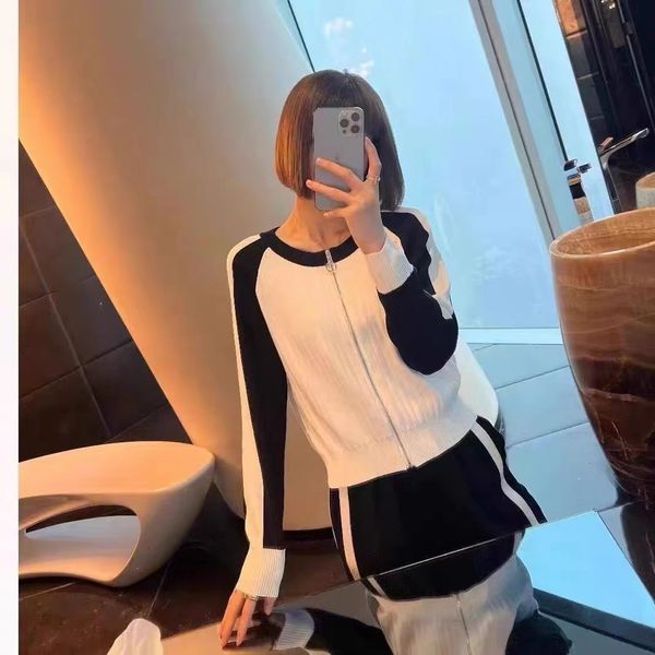 women's two piece pants casual set women patchwork zipper cardigan coat side striped wide leg sets sports tracksuit 221121, White
women's two piece pants casual set women patchwork zipper cardigan coat side striped wide leg sets sports tracksuit 221121, White