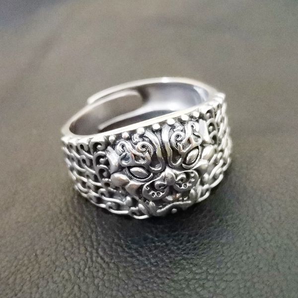 ancient silver gluttonous wealth band rings imitation diamond ring girl classic men titanium steel designer for women luxury gifts woman gir
ancient silver gluttonous wealth band rings imitation diamond ring girl classic men titanium steel designer for women luxury gifts woman gir