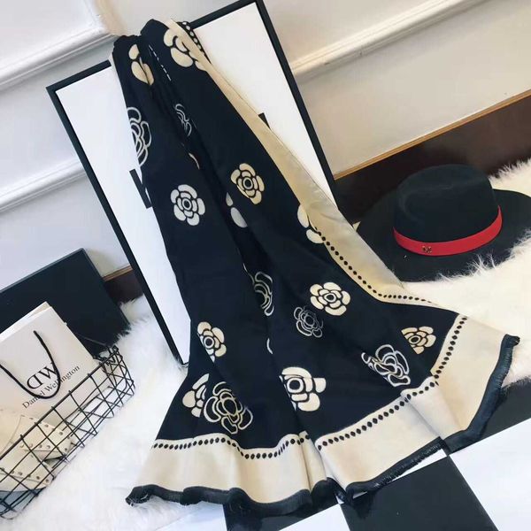 scarves korean 2022 new winter women's camellia cashmere like scarf fashion warm accessories shawl women, Blue;gray
scarves korean 2022 new winter women's camellia cashmere like scarf fashion warm accessories shawl women, Blue;gray