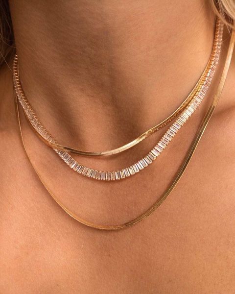 chokers high end hand polished green clear red black rectangle band choker necklace stainless steel waterproof jewelry 221121, Golden;silver
chokers high end hand polished green clear red black rectangle band choker necklace stainless steel waterproof jewelry 221121, Golden;silver